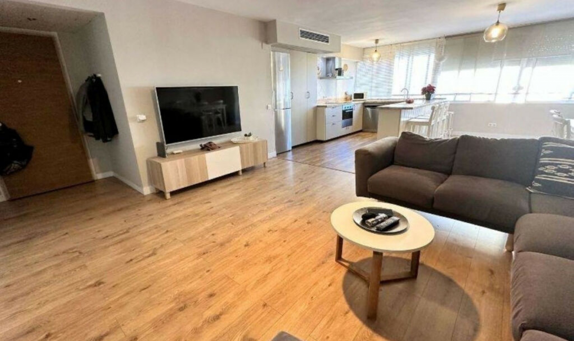 Resale - Apartment -
Playamar