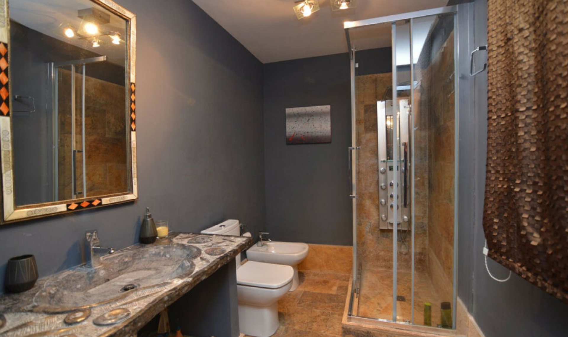 Resale - Apartment -
Puerto Banús