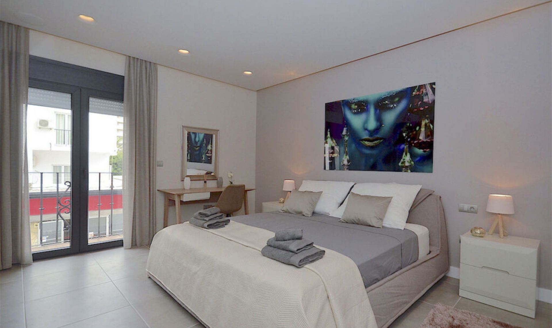 Resale - Apartment -
Puerto Banús