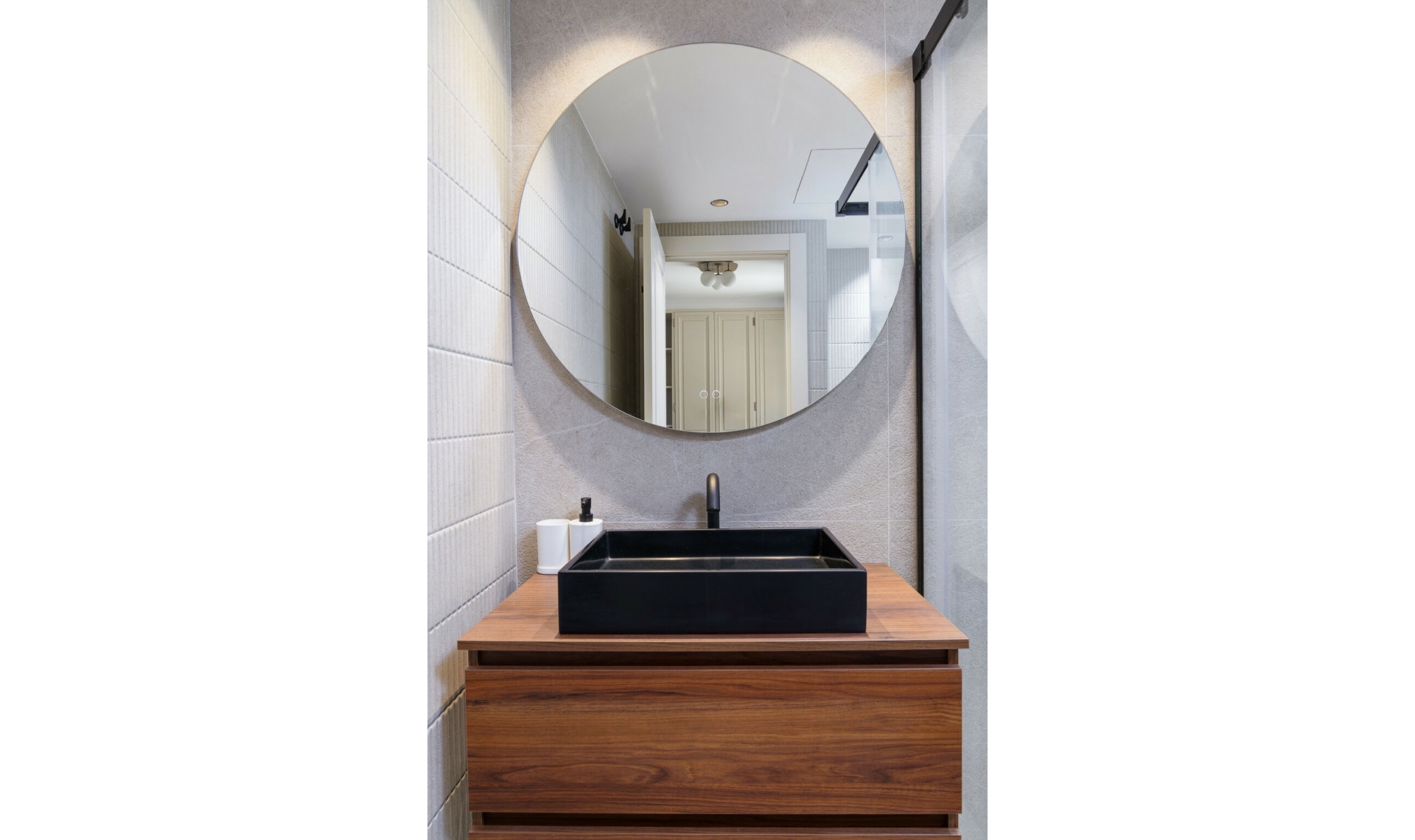 Resale - Apartment -
Puerto Banús