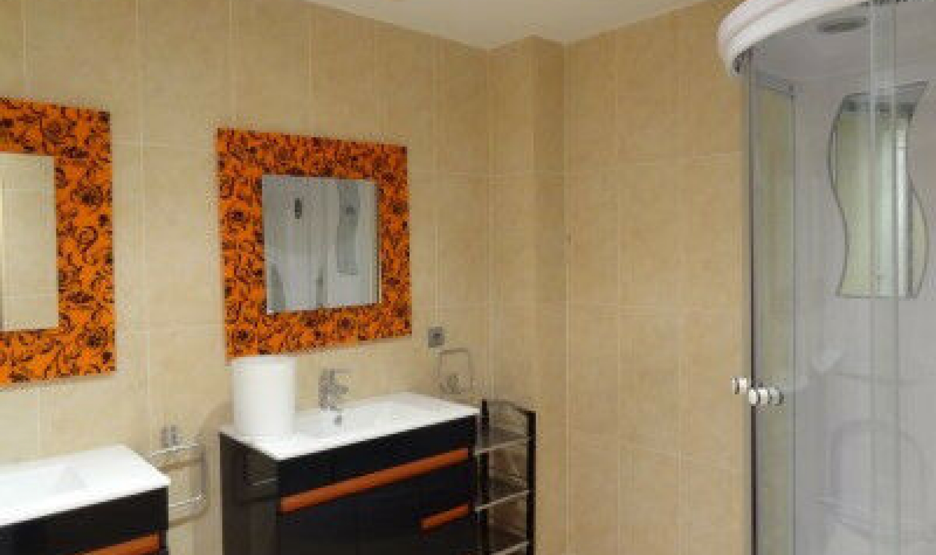 Resale - Apartment -
Puerto Banús