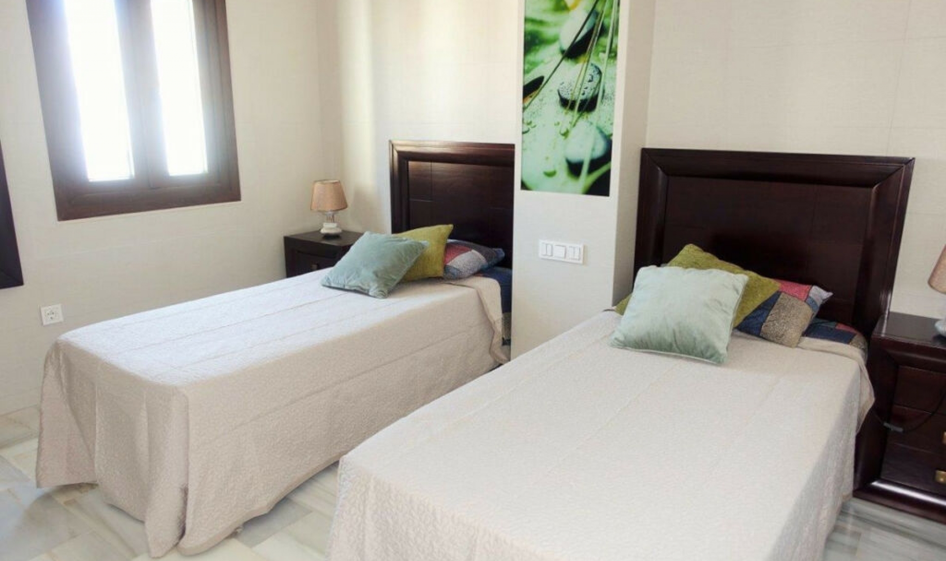 Resale - Apartment -
Puerto Banús