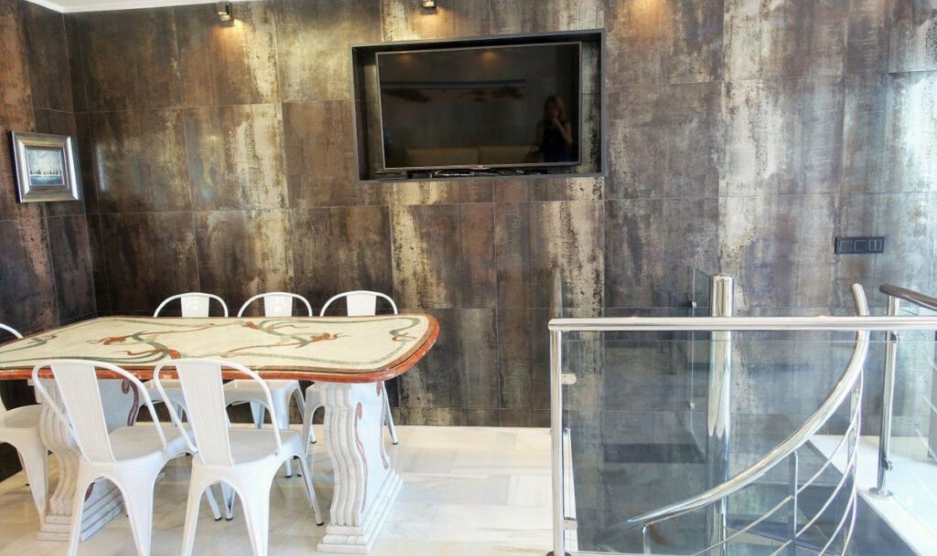 Resale - Apartment -
Puerto Banús