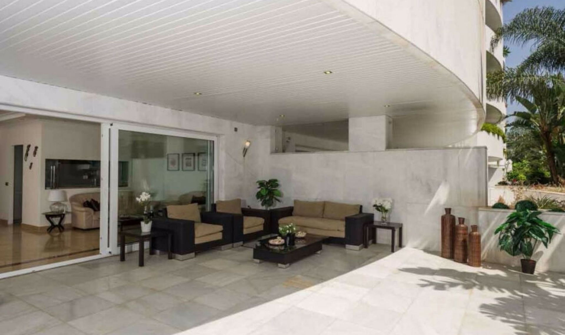 Resale - Apartment -
Puerto Banús