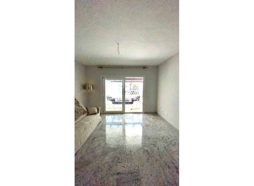 Resale - Apartment -
Puerto Banús