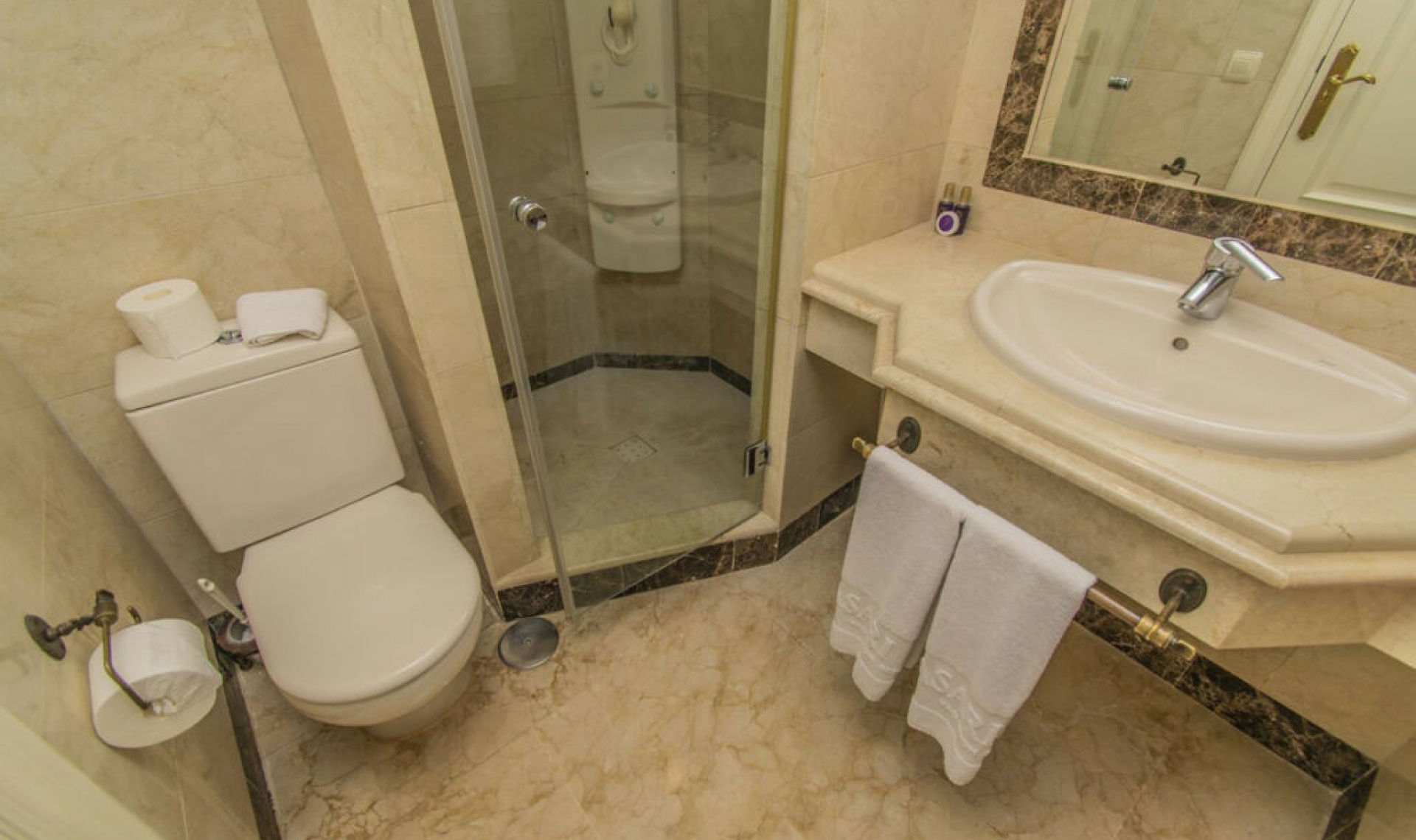 Resale - Apartment -
Puerto Banús