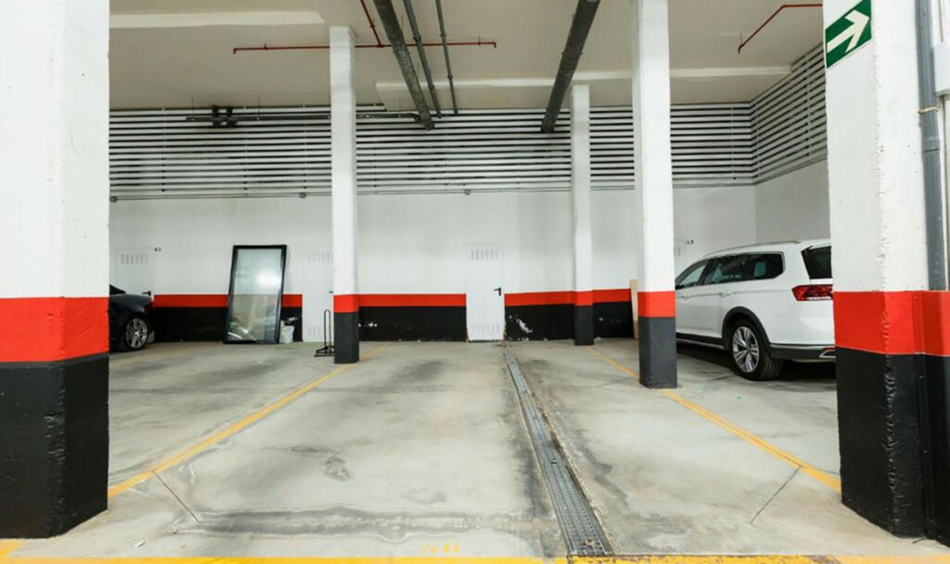 Resale - Apartment -
Puerto Banús