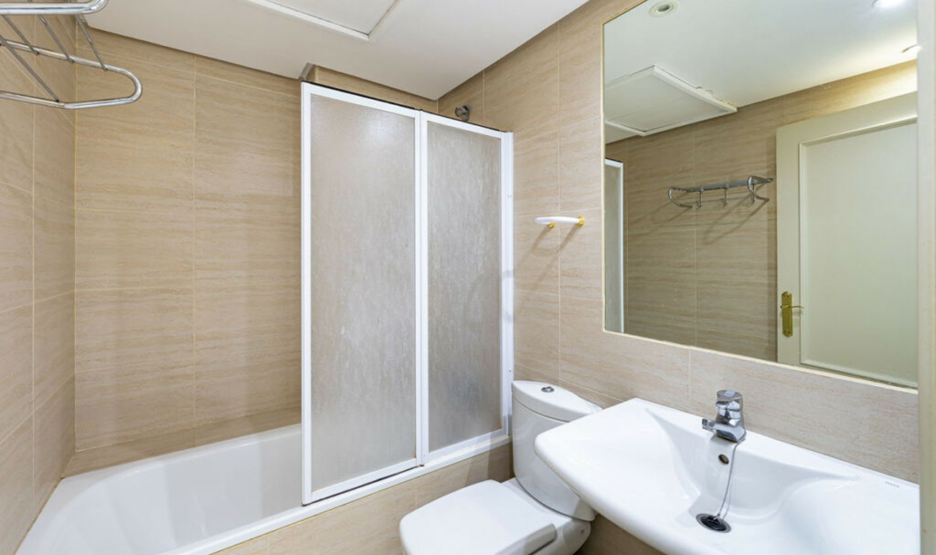 Resale - Apartment -
Puerto Banús