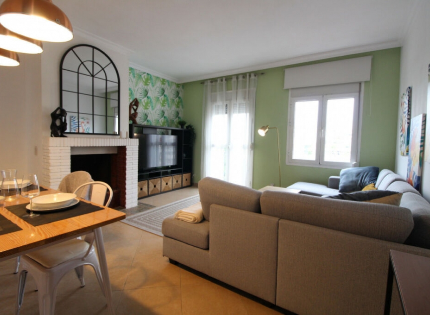 Resale - Apartment -
Puerto Banús