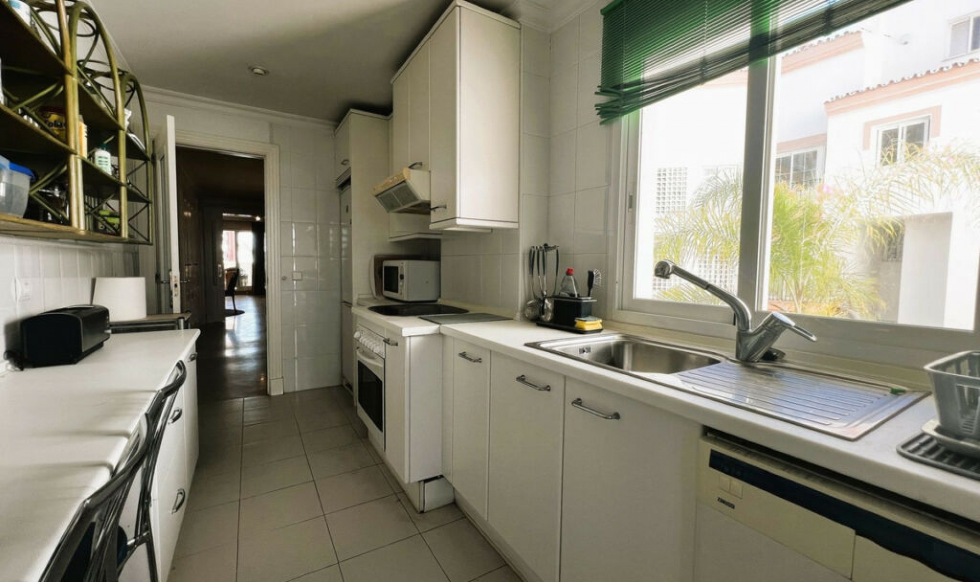 Resale - Apartment -
Puerto Banús