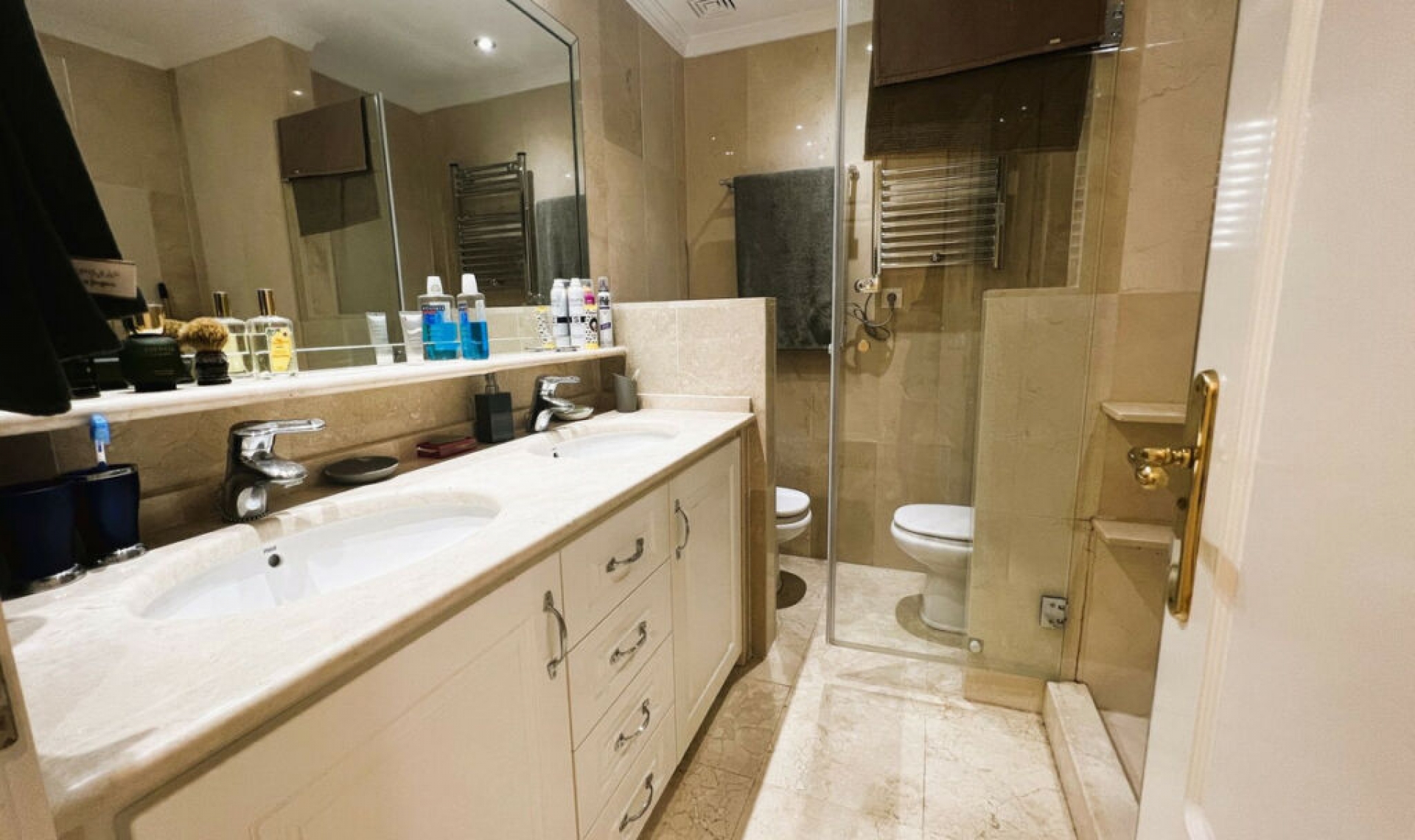 Resale - Apartment -
Puerto Banús