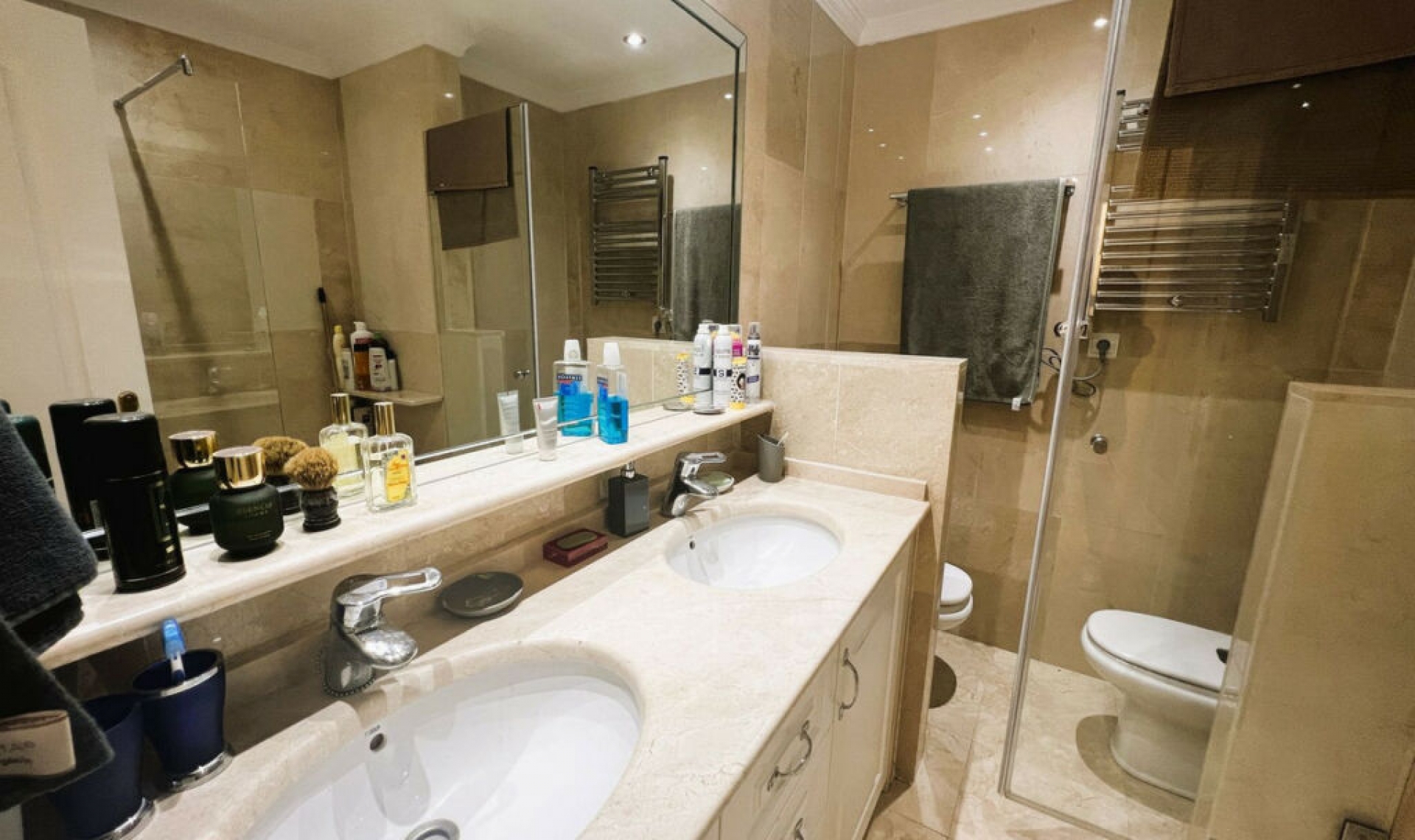 Resale - Apartment -
Puerto Banús