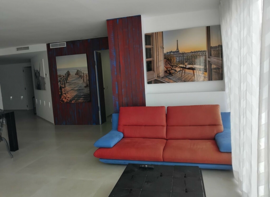 Resale - Apartment -
Puerto Banús