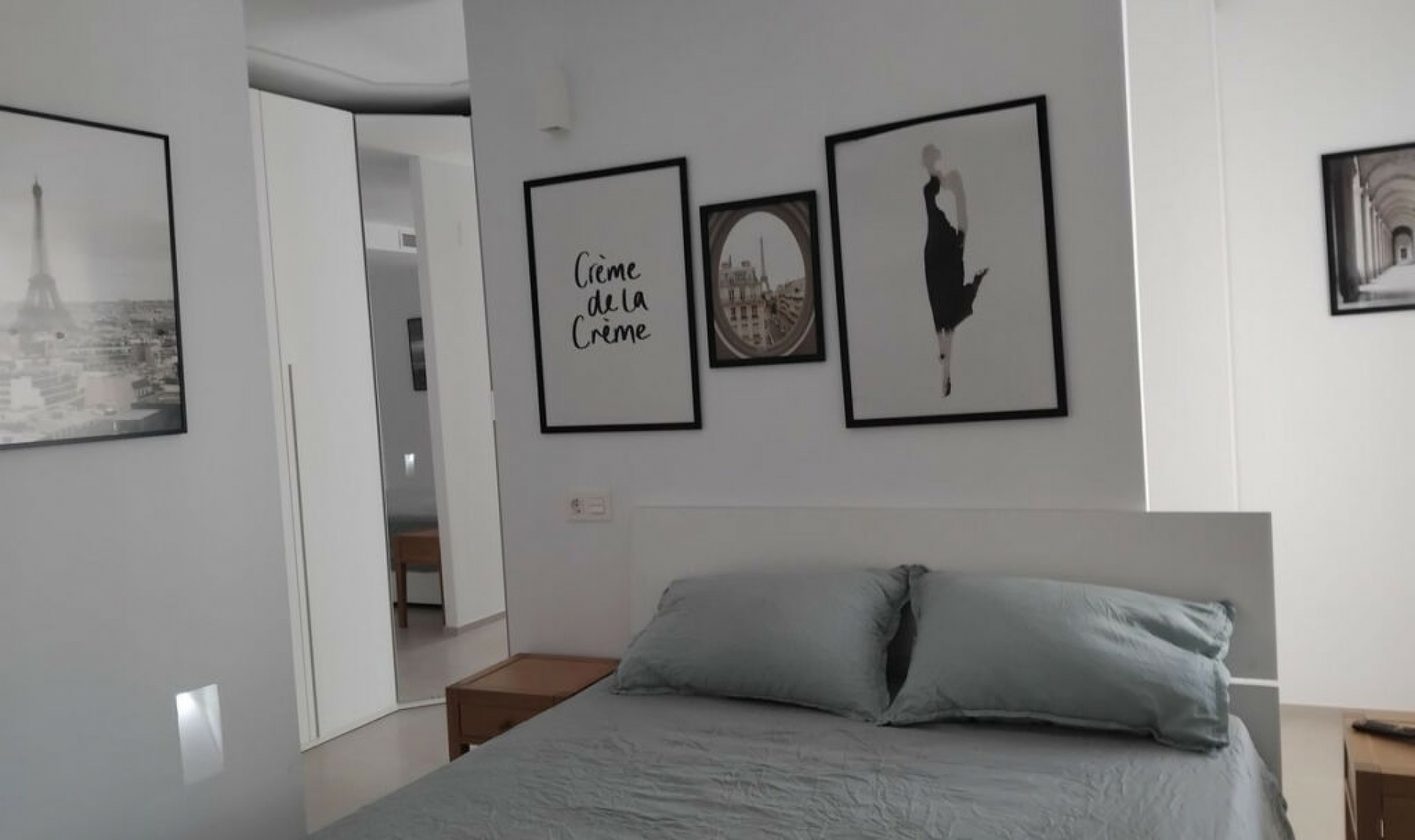 Resale - Apartment -
Puerto Banús