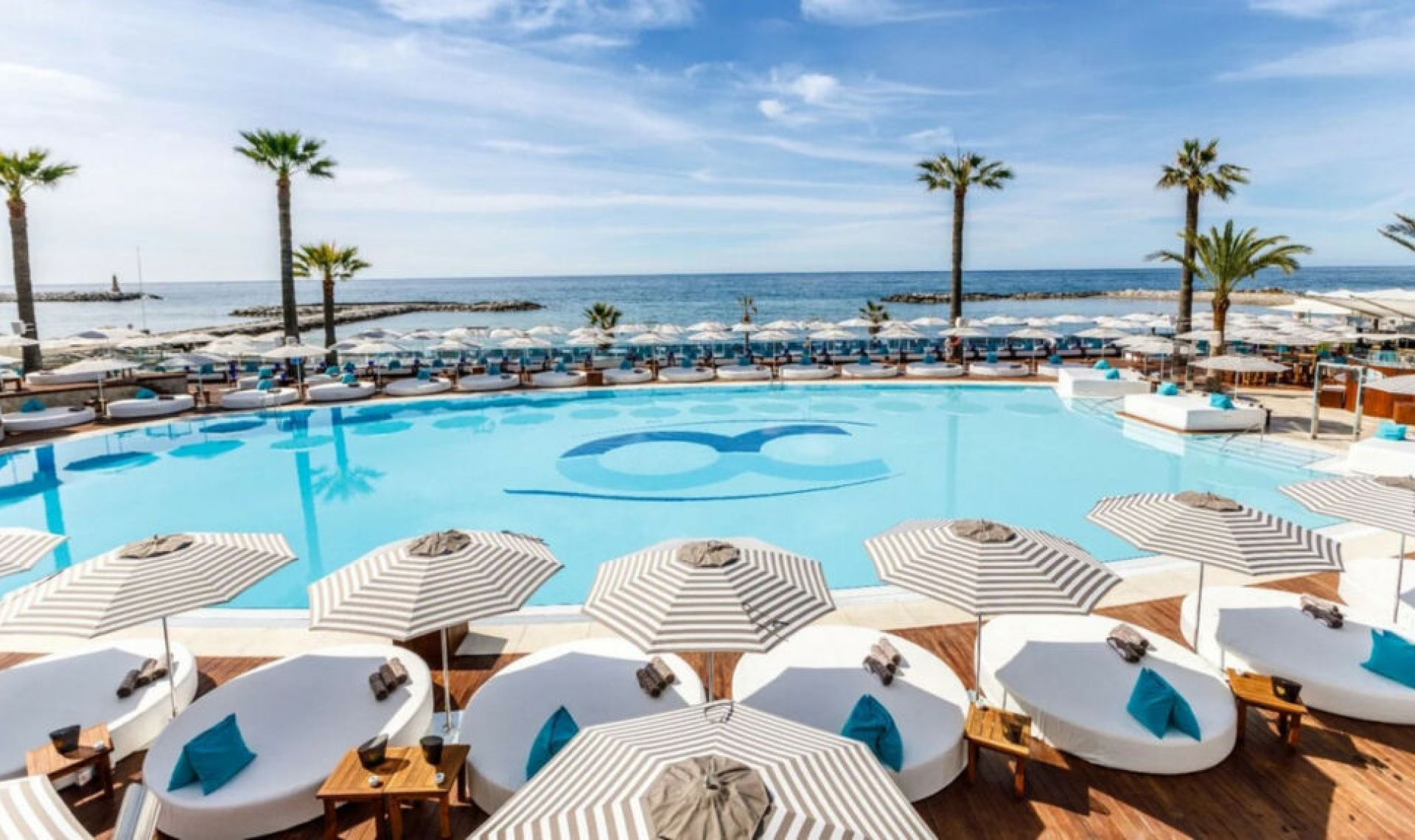 Resale - Apartment -
Puerto Banús