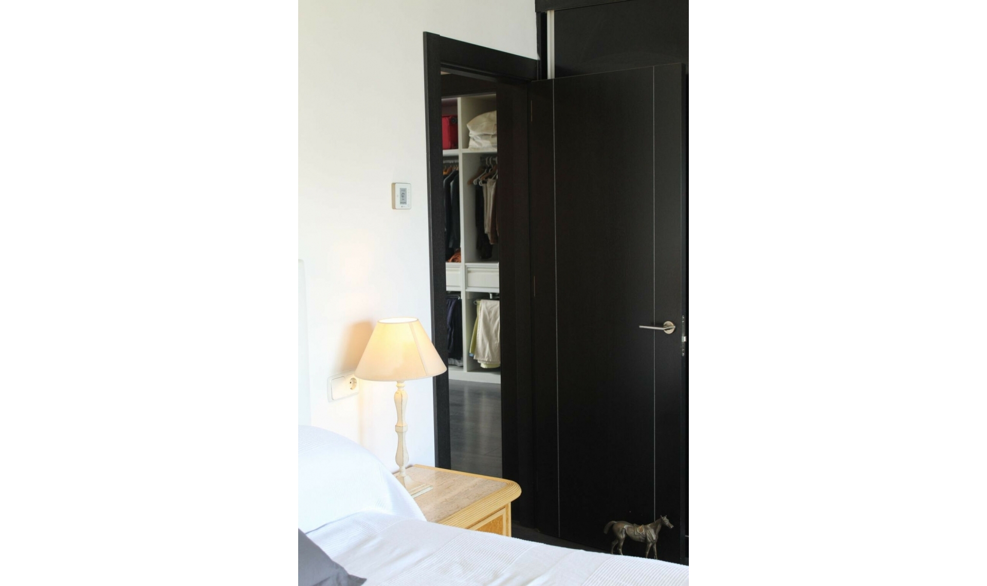 Resale - Apartment -
Puerto Banús