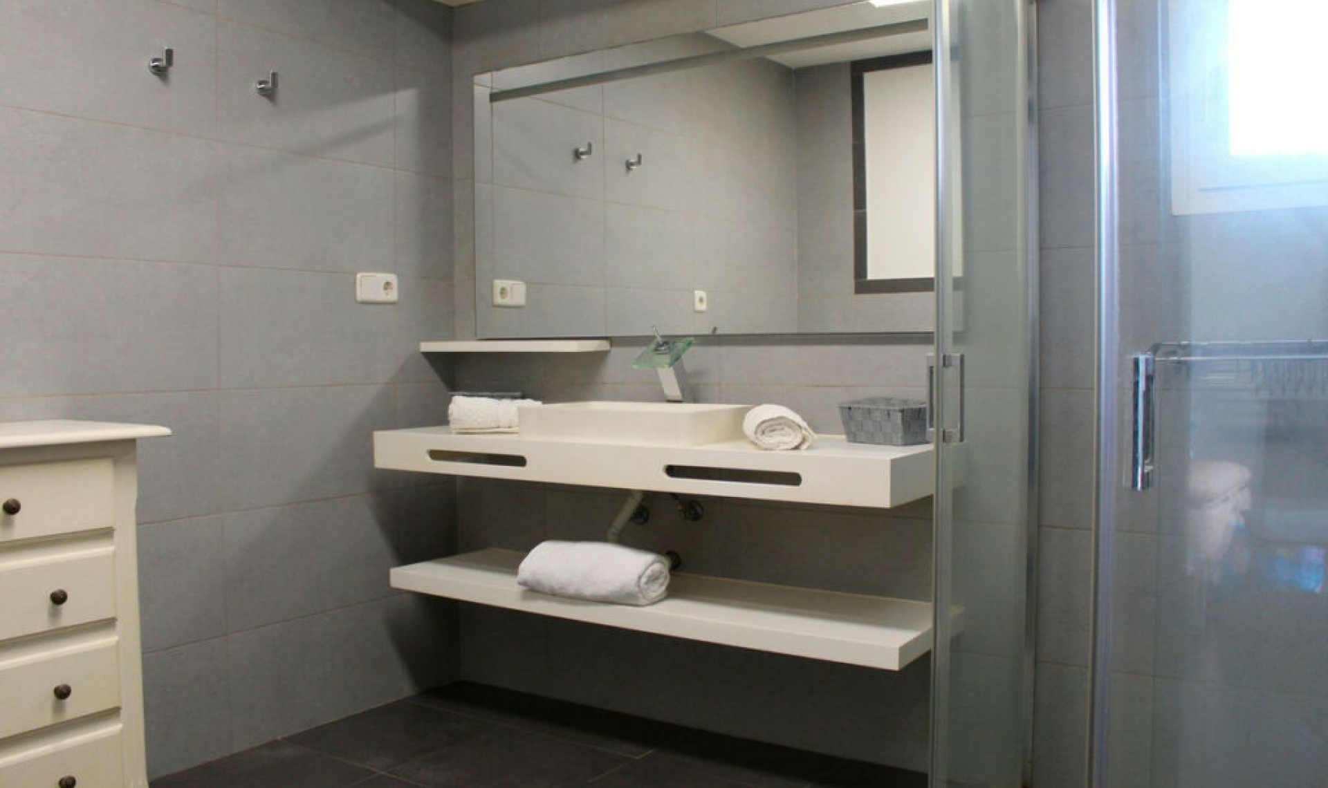 Resale - Apartment -
Puerto Banús