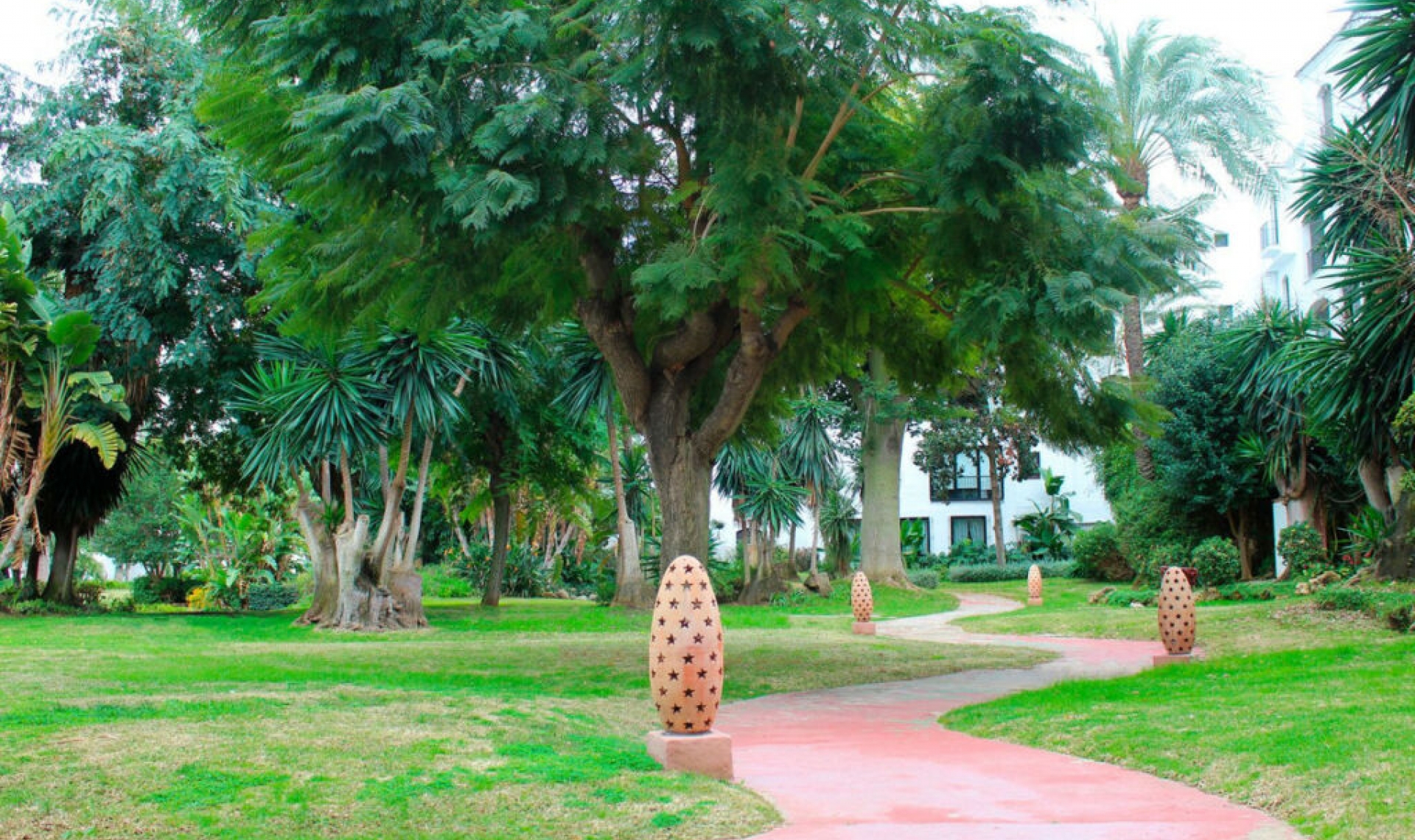 Resale - Apartment -
Puerto Banús