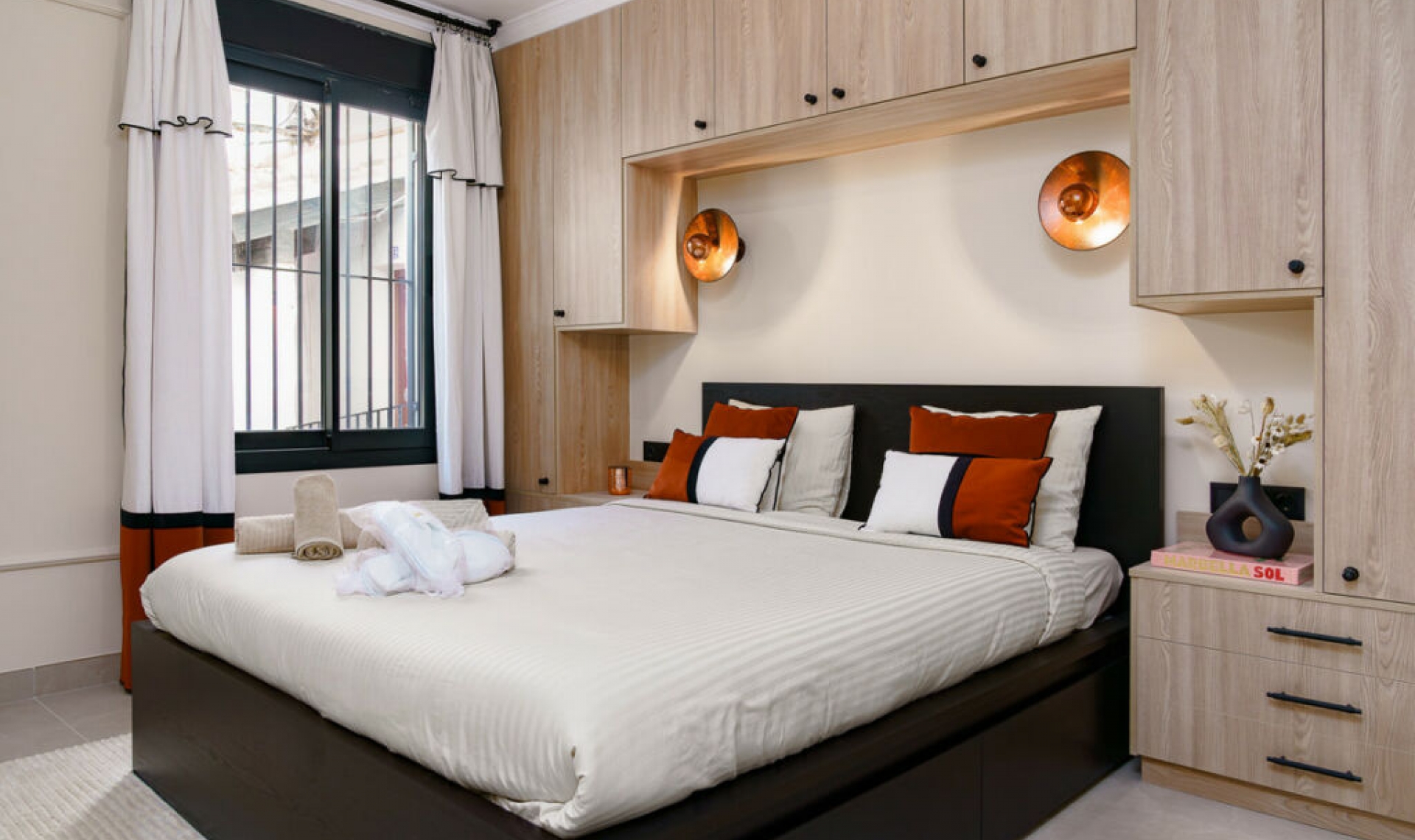 Resale - Apartment -
Puerto Banús