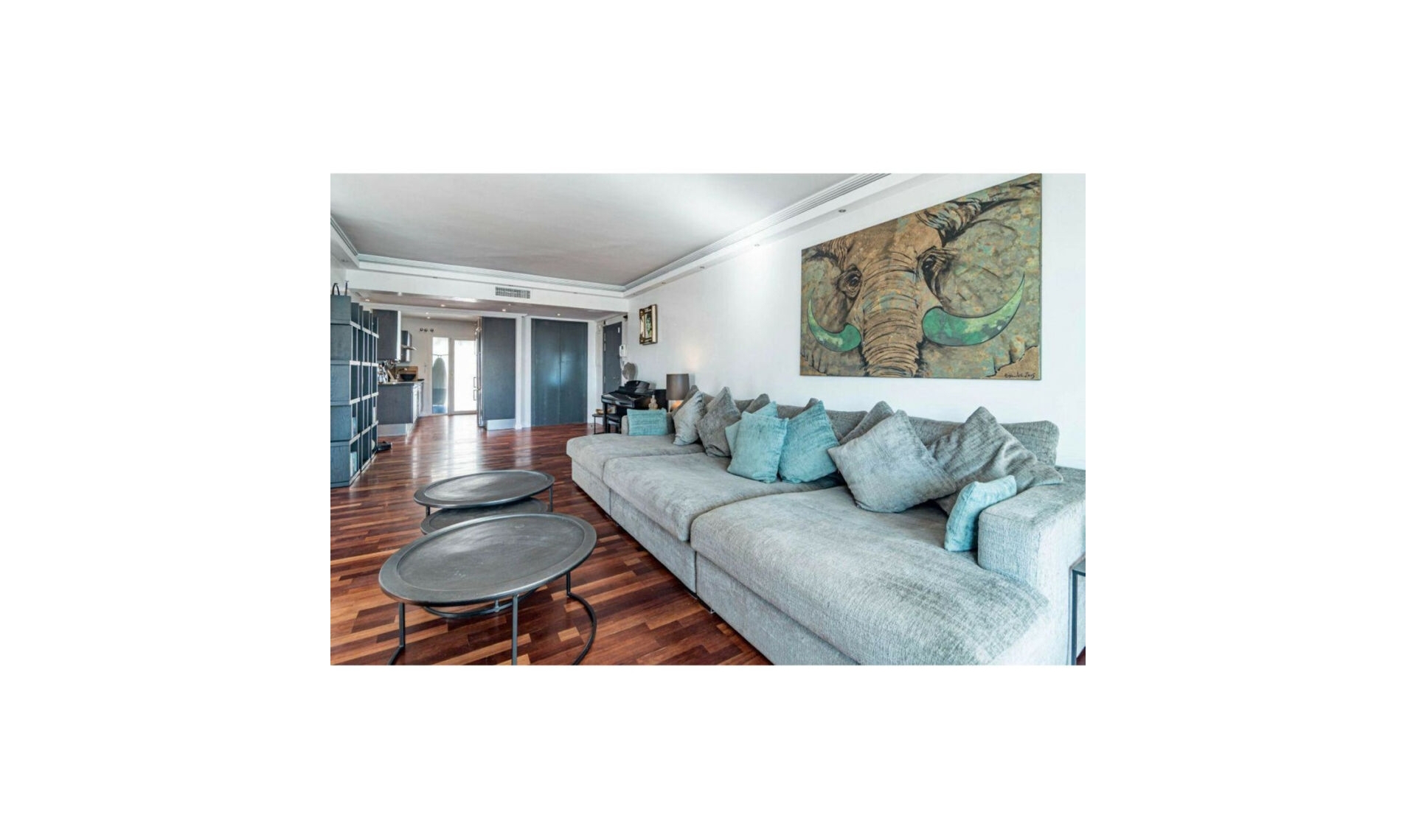 Resale - Apartment -
Puerto Banús