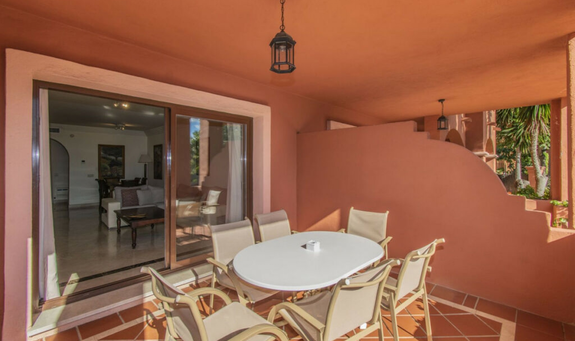 Resale - Apartment -
Puerto Banús