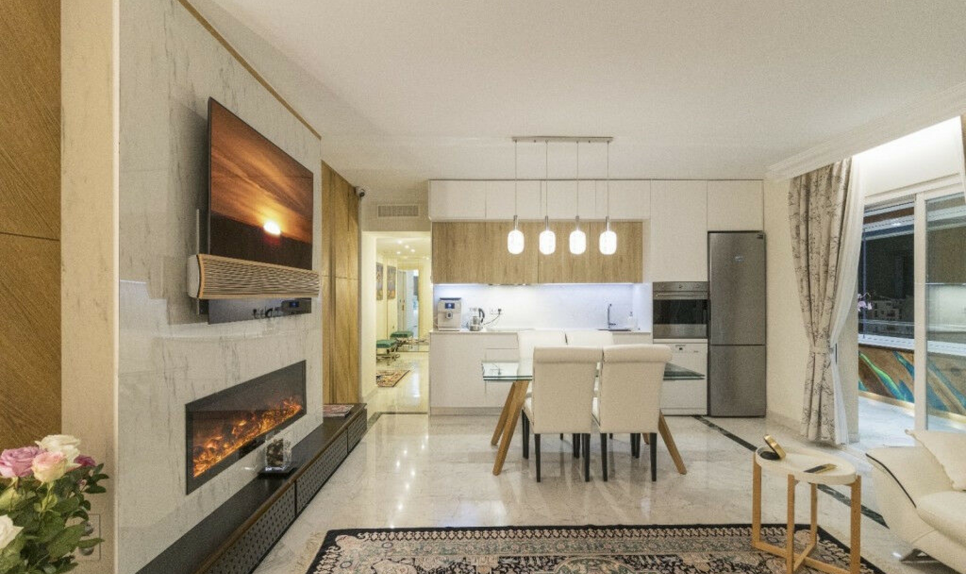 Resale - Apartment -
Puerto Banús