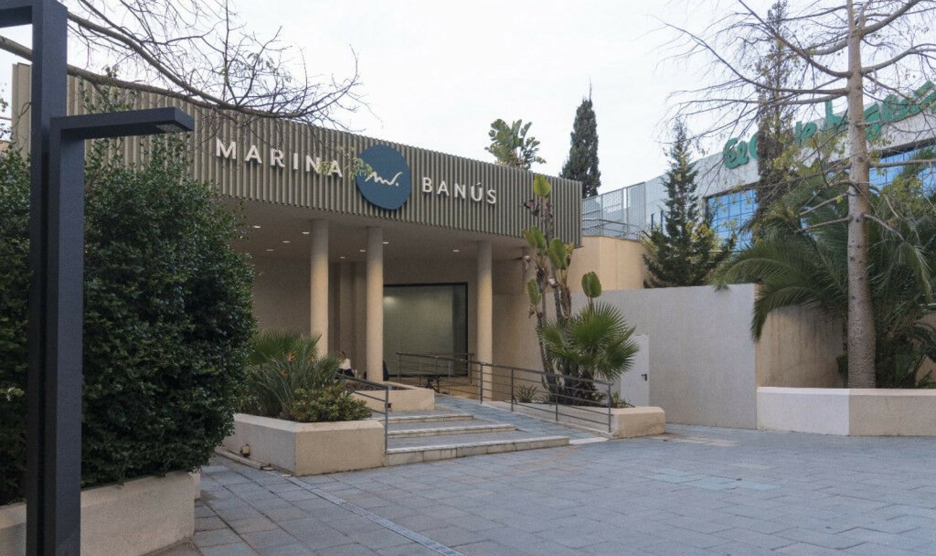 Resale - Apartment -
Puerto Banús