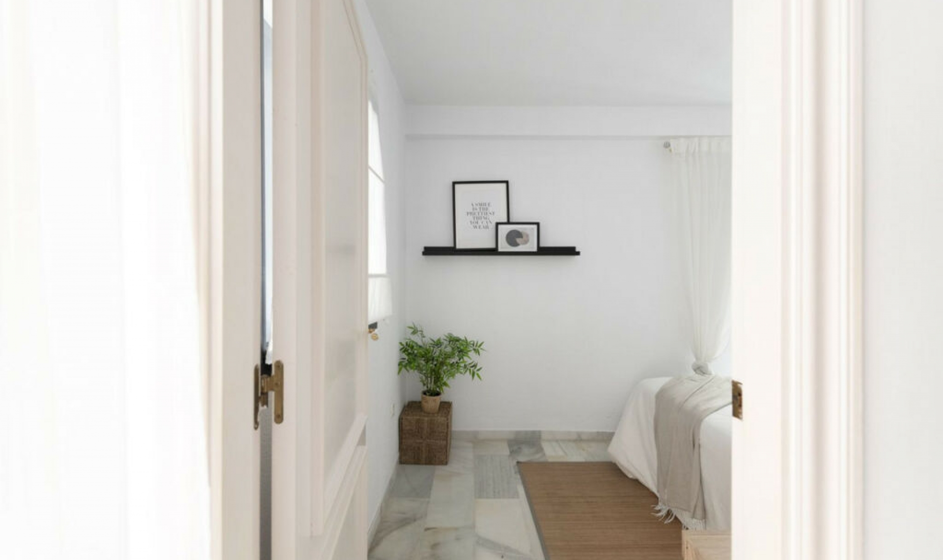 Resale - Apartment -
Puerto Banús