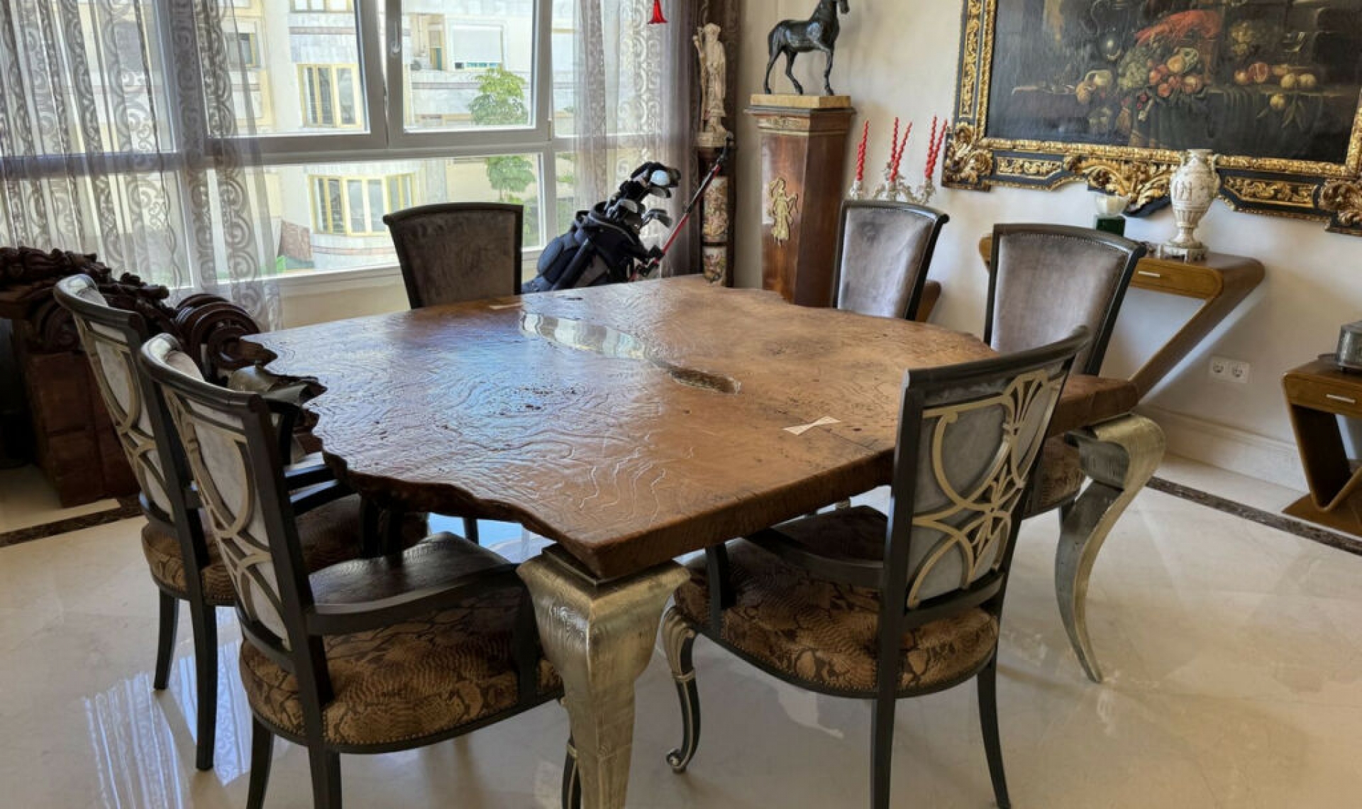 Resale - Apartment -
Puerto Banús