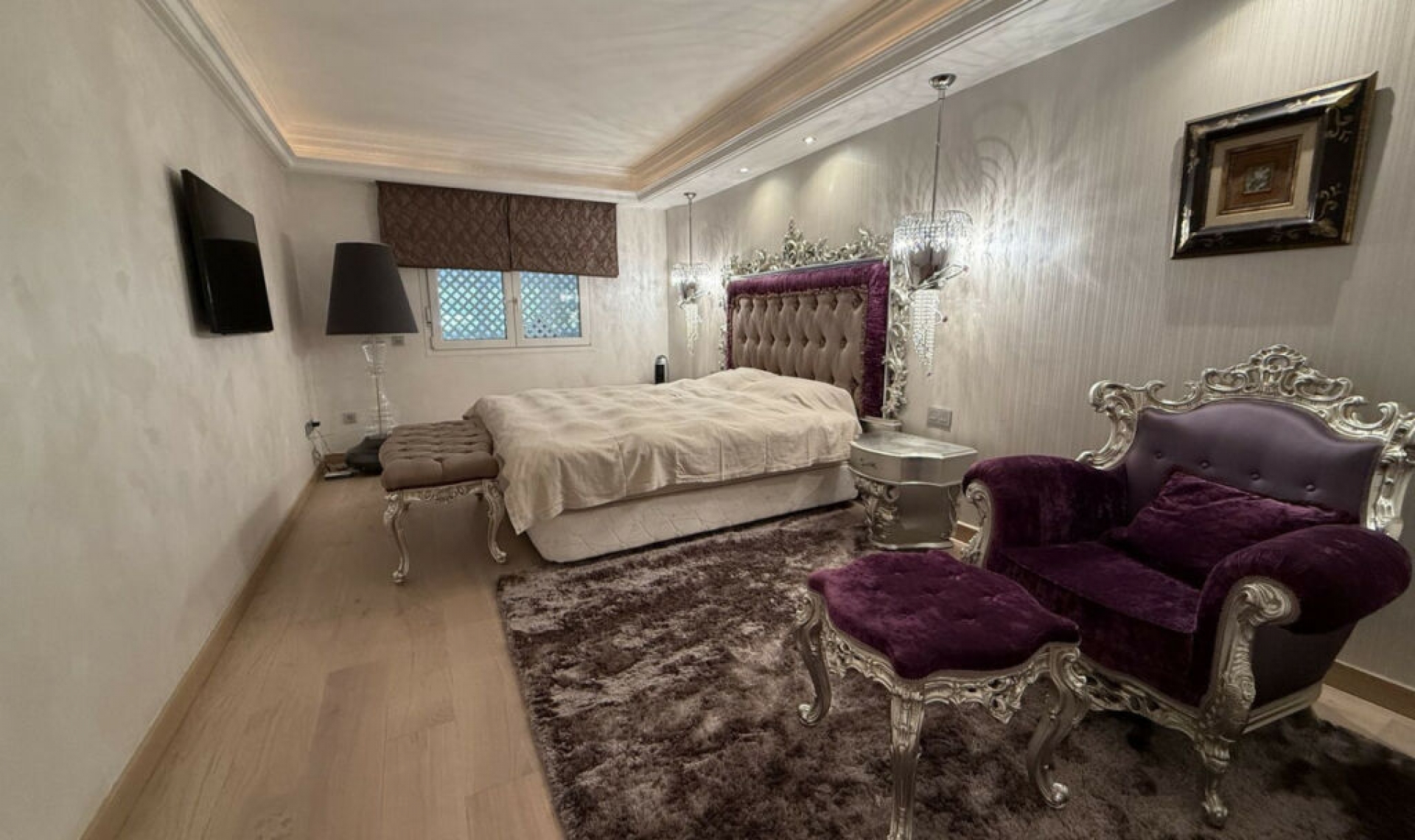 Resale - Apartment -
Puerto Banús