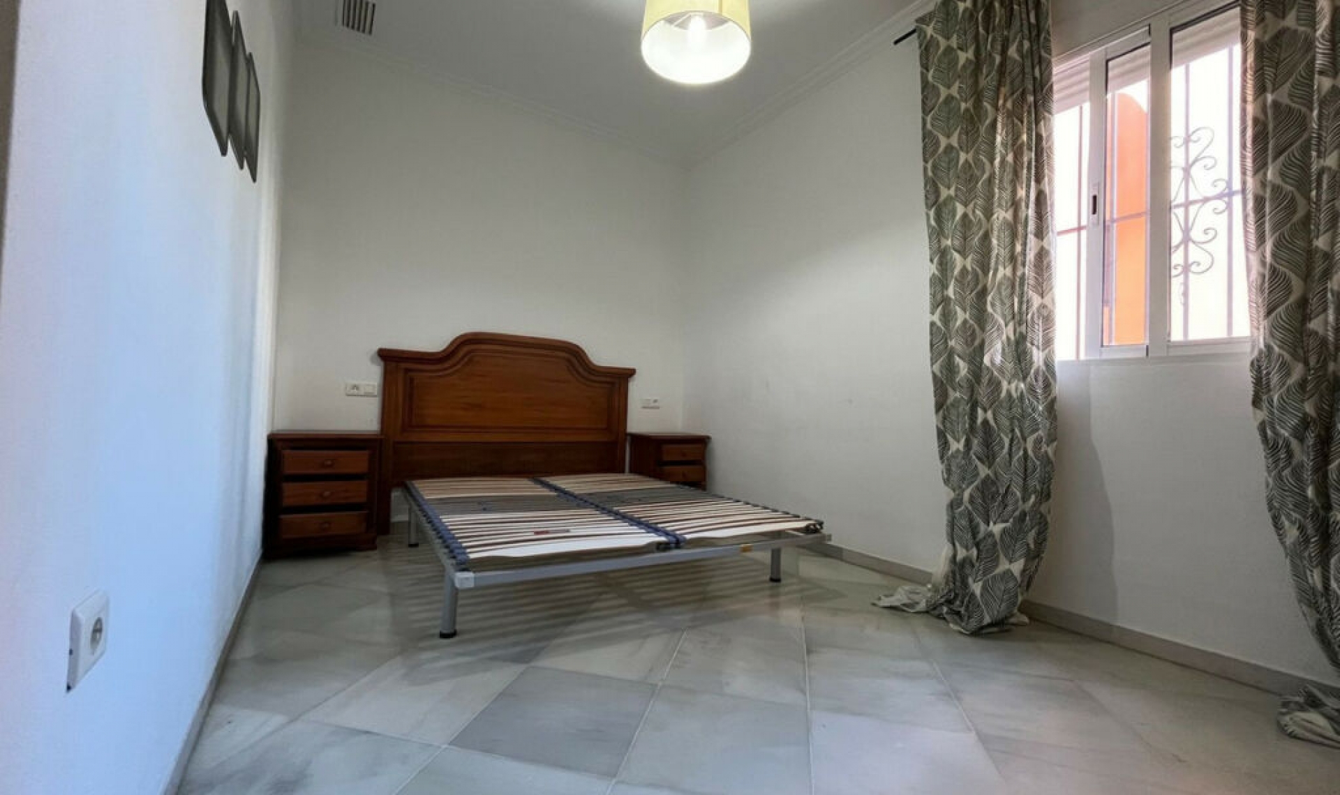 Resale - Apartment -
Puerto Banús