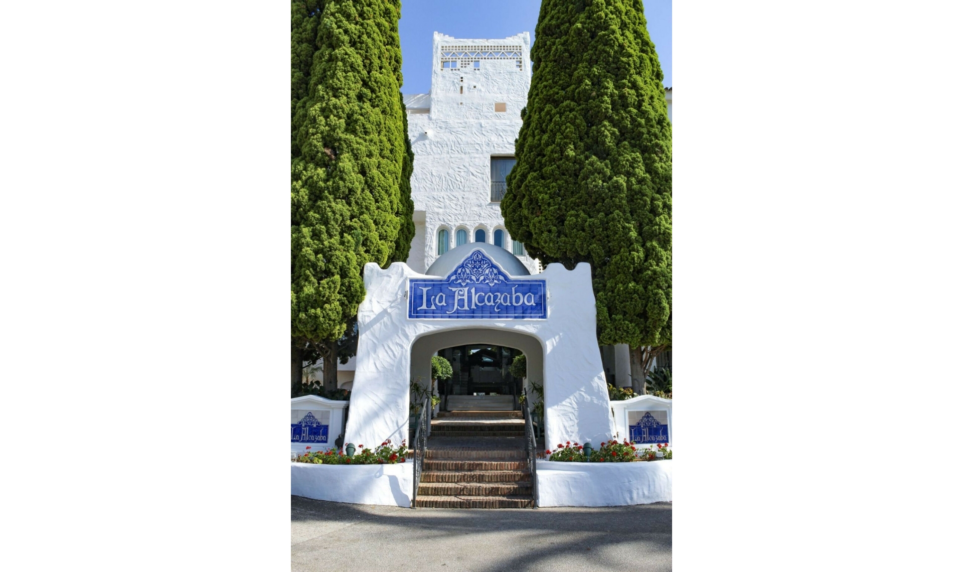 Resale - Apartment -
Puerto Banús