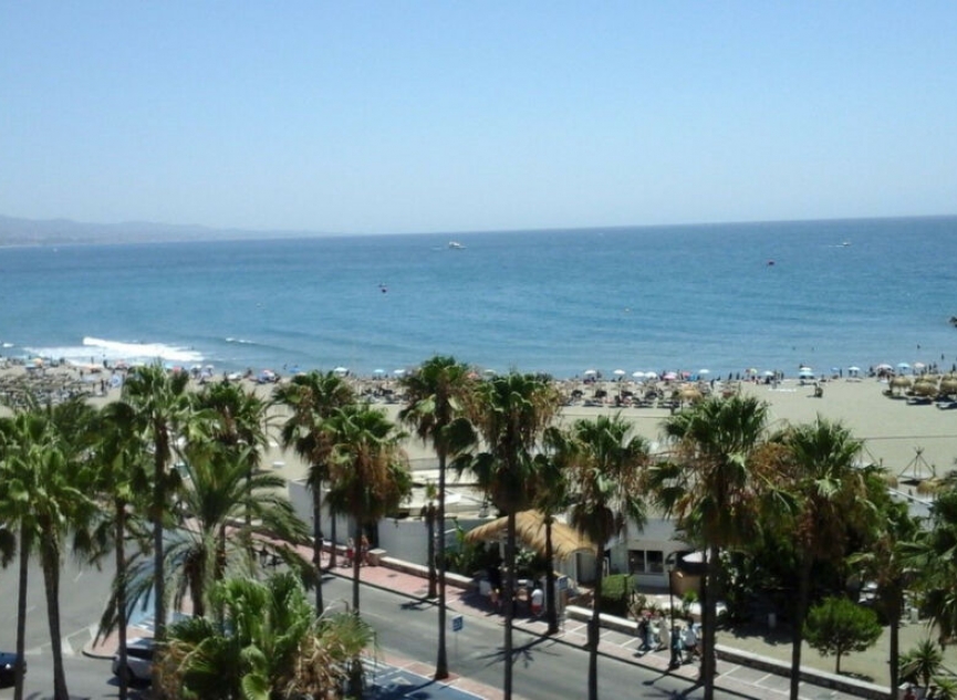 Resale - Apartment -
Puerto Banús