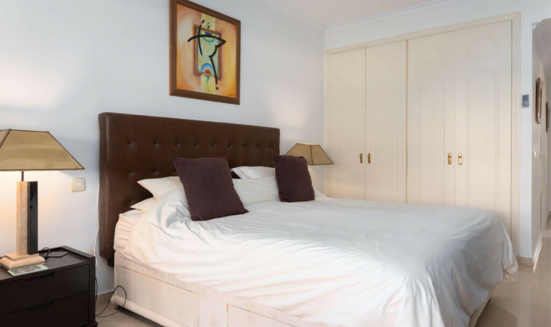 Resale - Apartment -
Puerto Banús