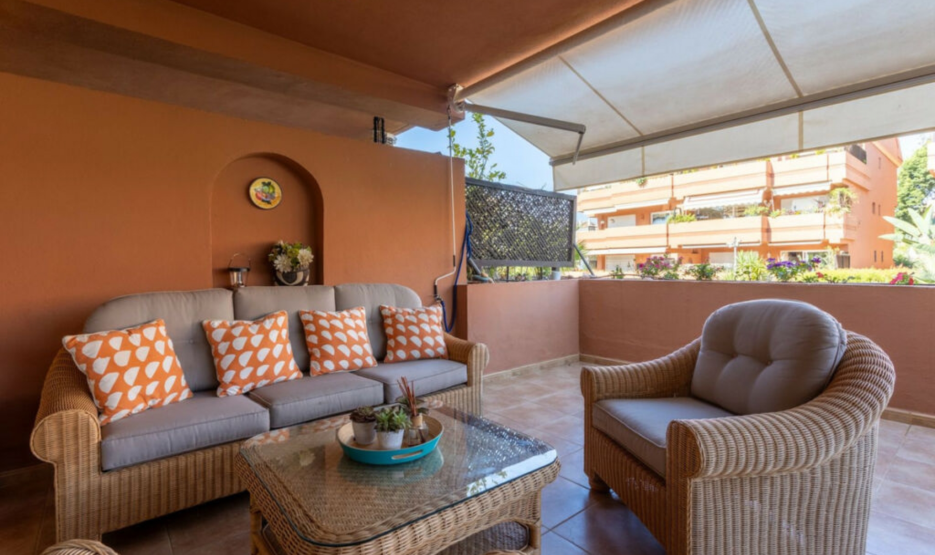 Resale - Apartment -
Puerto Banús