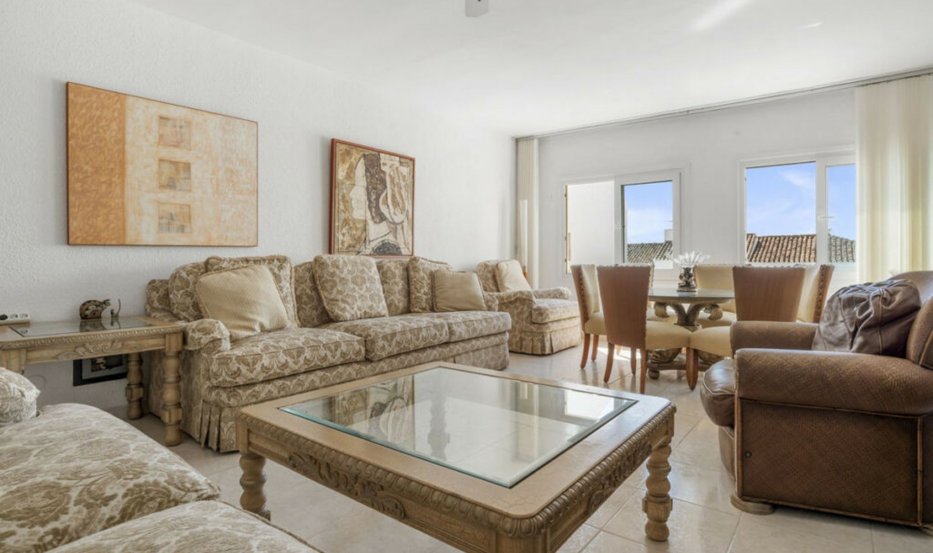 Resale - Apartment -
Puerto Banús