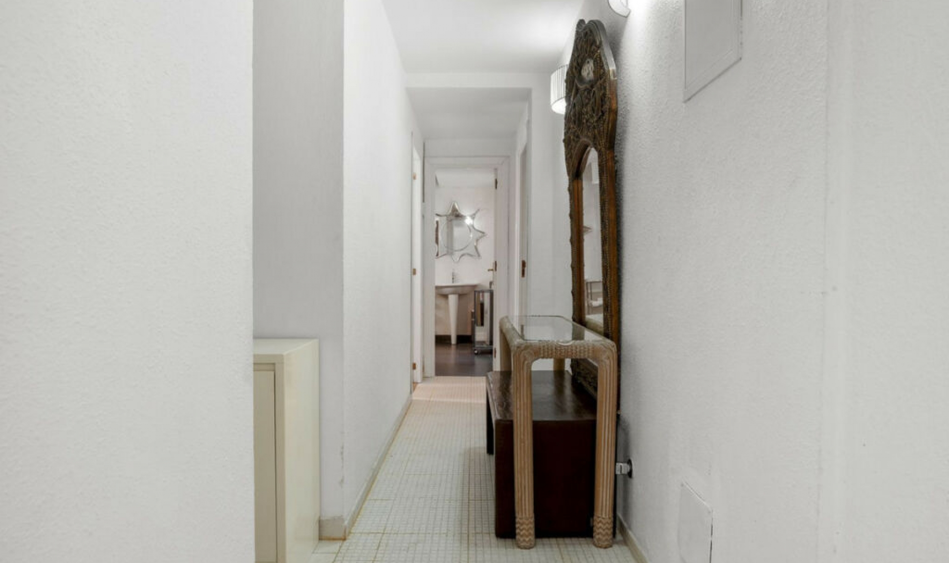 Resale - Apartment -
Puerto Banús