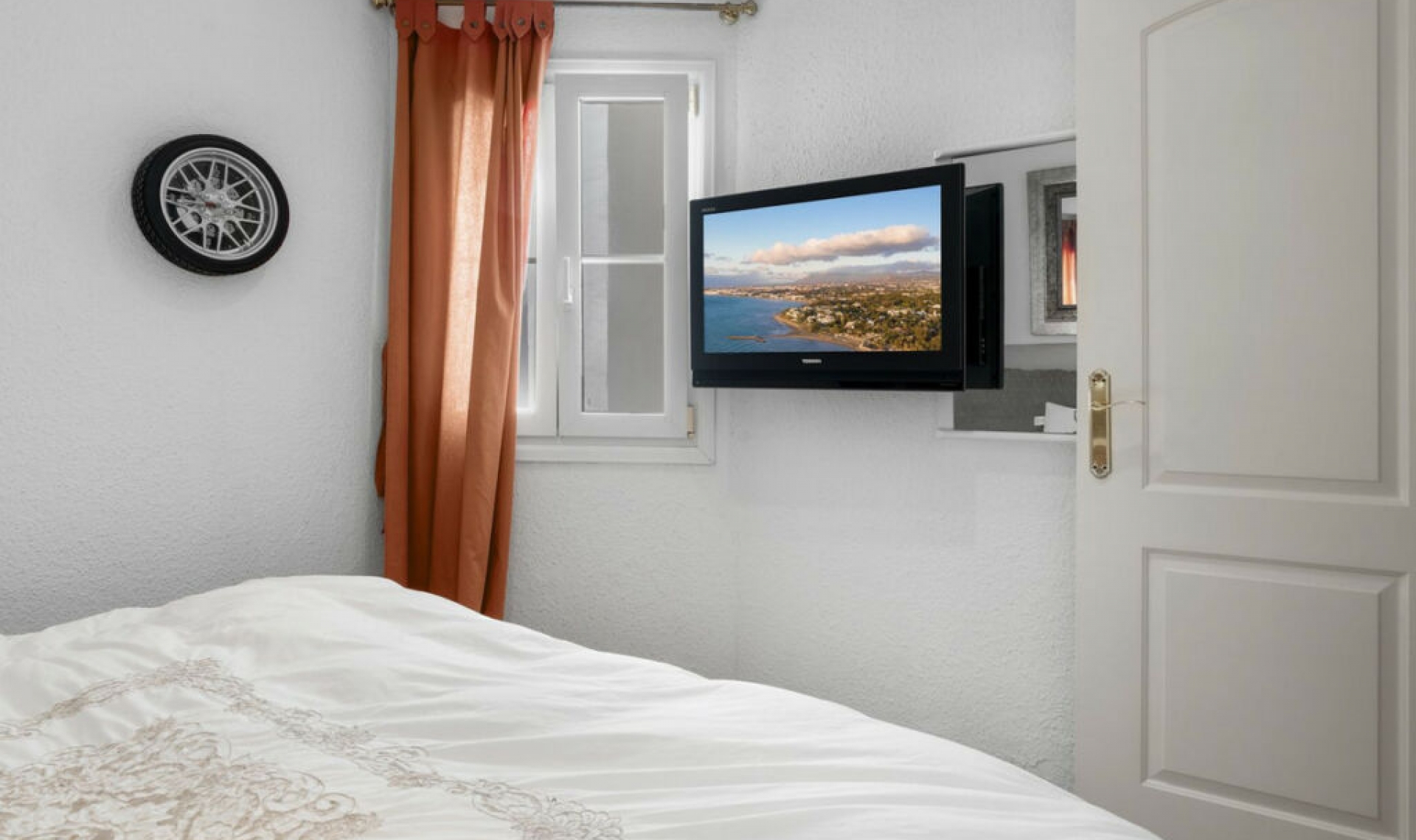 Resale - Apartment -
Puerto Banús