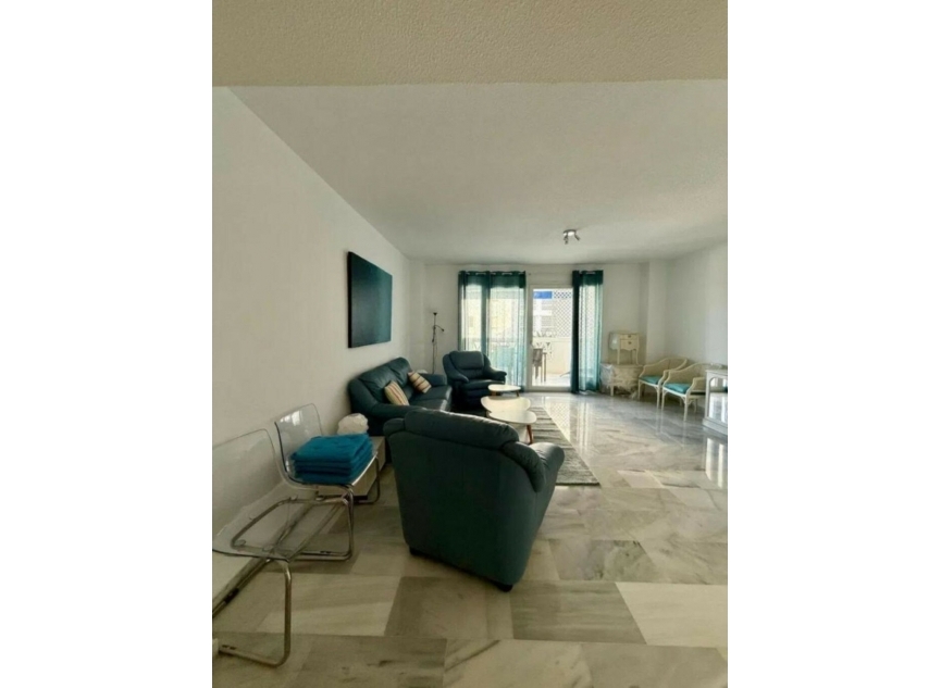 Resale - Apartment -
Puerto Banús