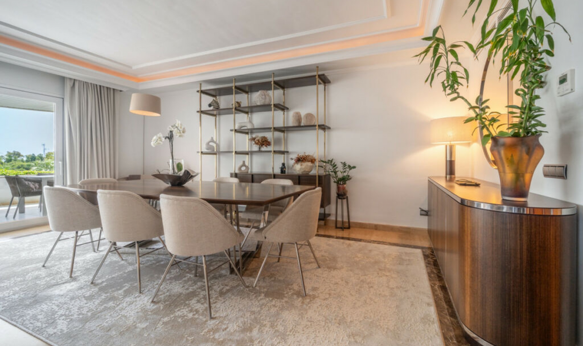 Resale - Apartment -
Puerto Banús