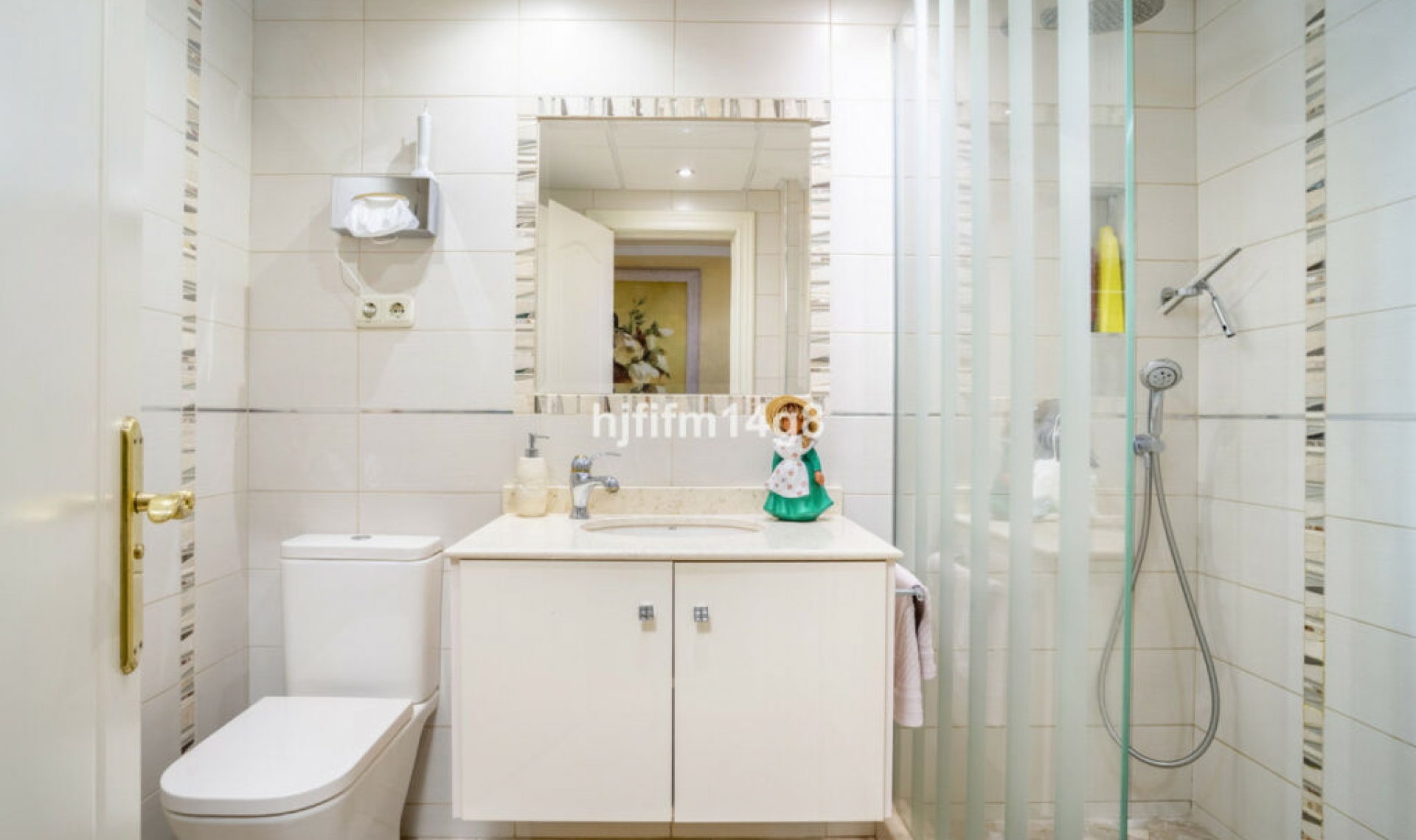 Resale - Apartment -
Puerto Banús