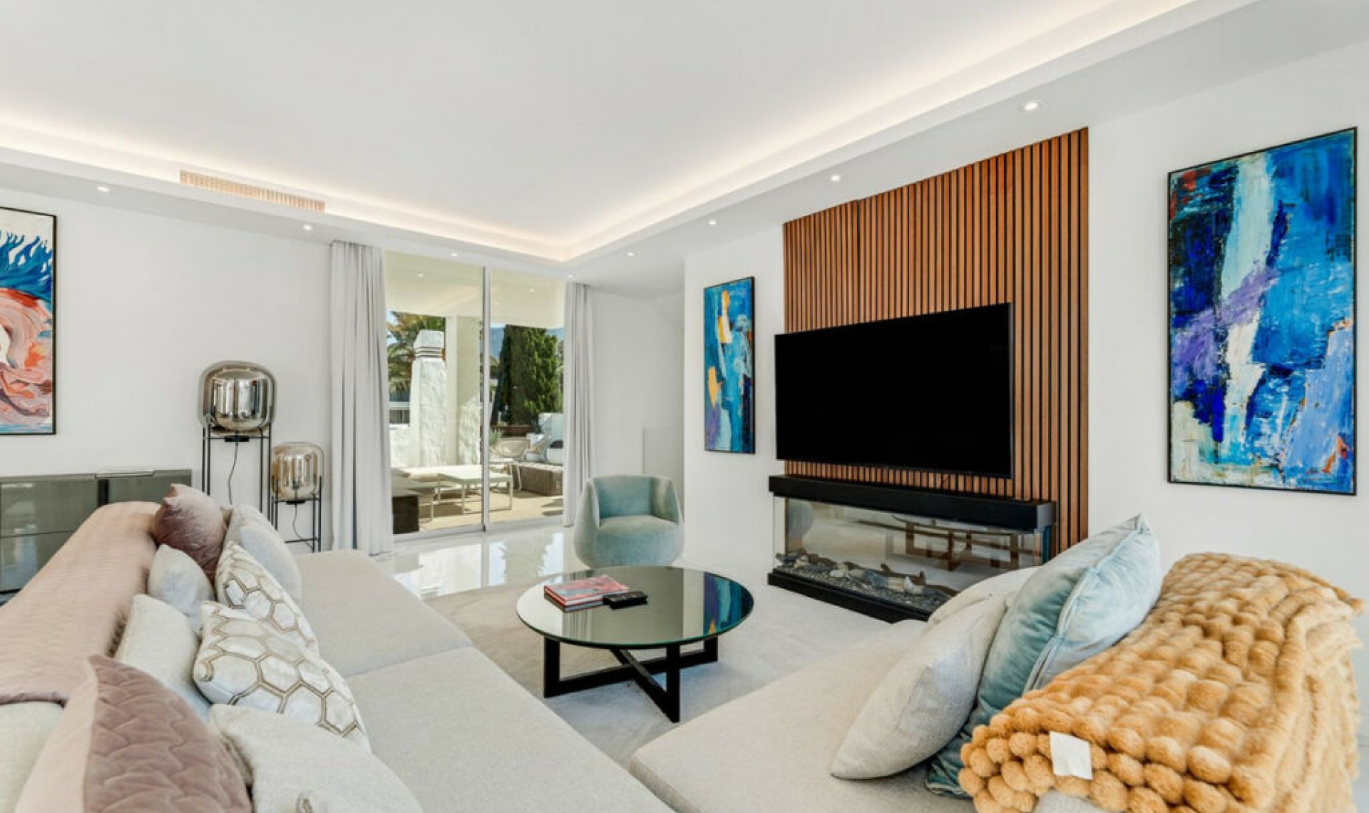 Resale - Apartment -
Puerto Banús