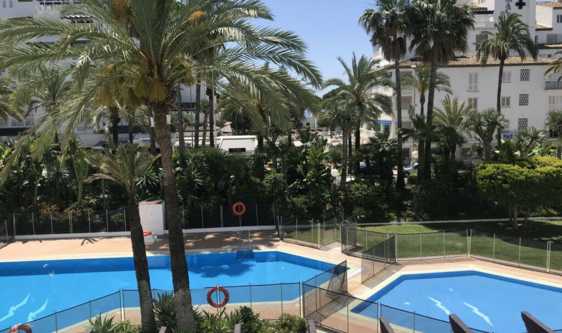 Resale - Apartment -
Puerto Banús