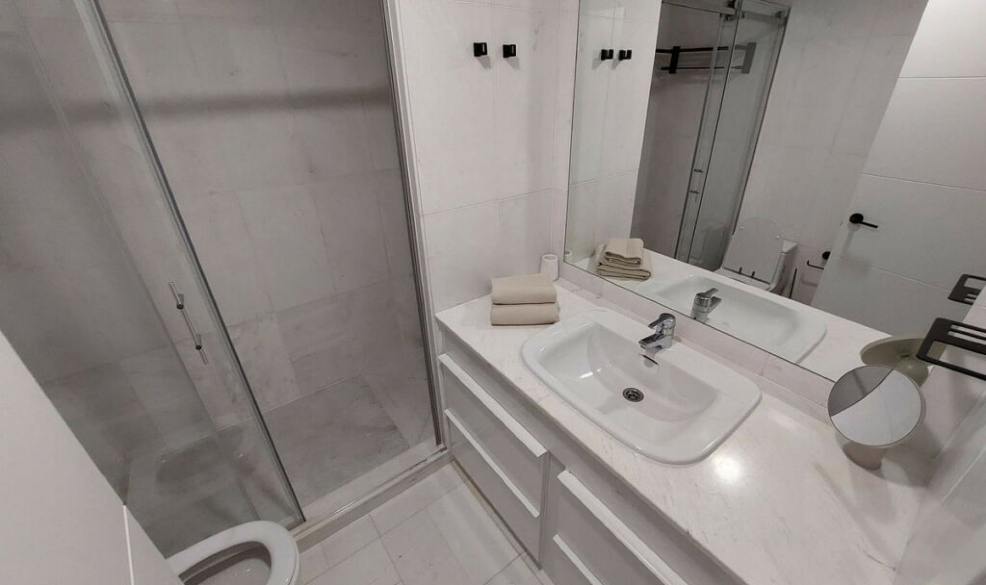 Resale - Apartment -
Puerto Banús