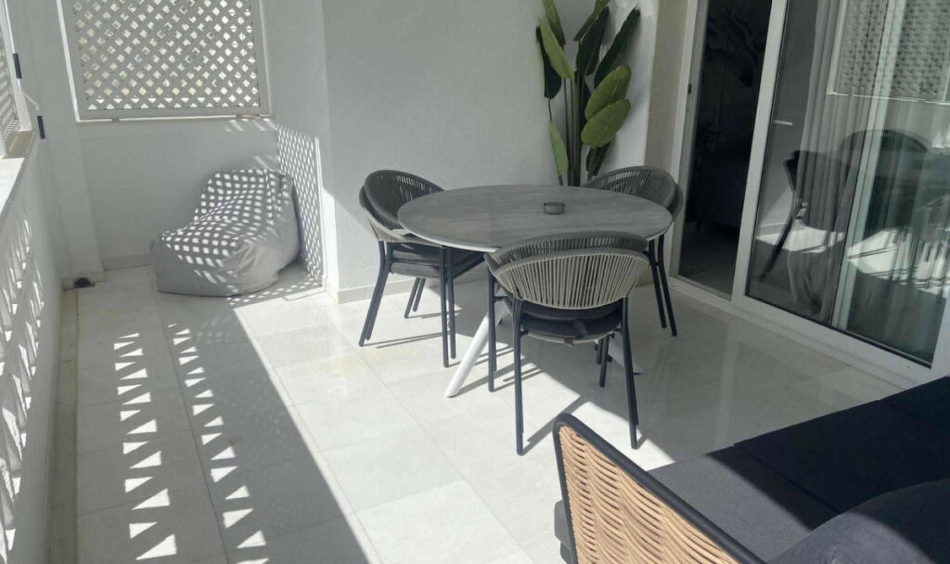 Resale - Apartment -
Puerto Banús