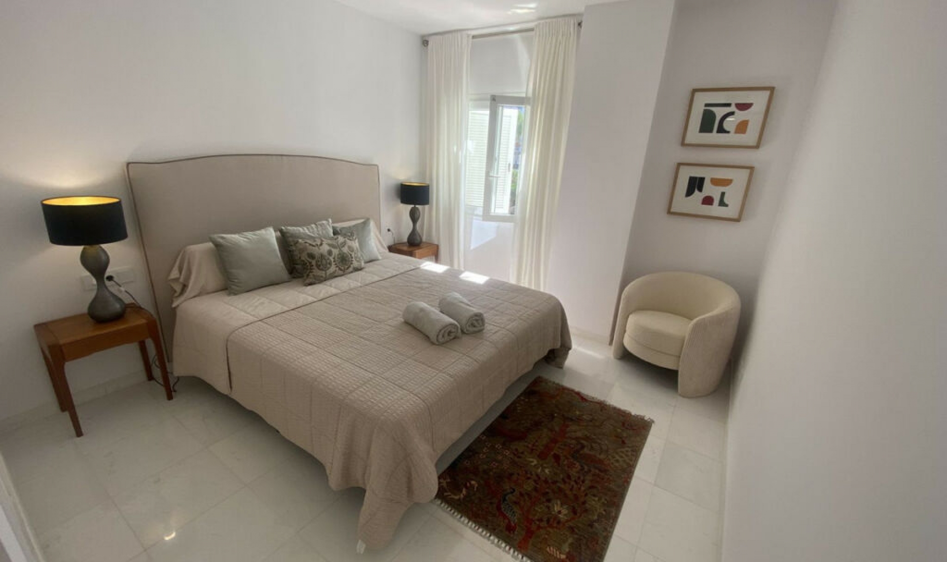 Resale - Apartment -
Puerto Banús
