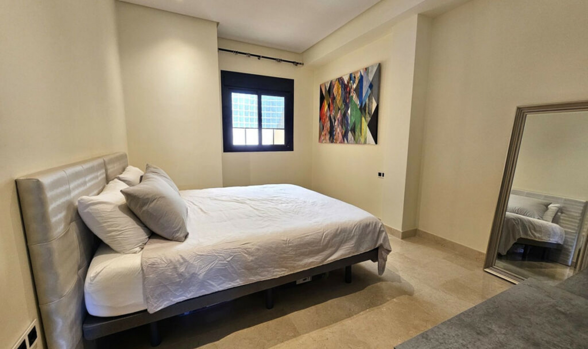 Resale - Apartment -
Puerto Banús