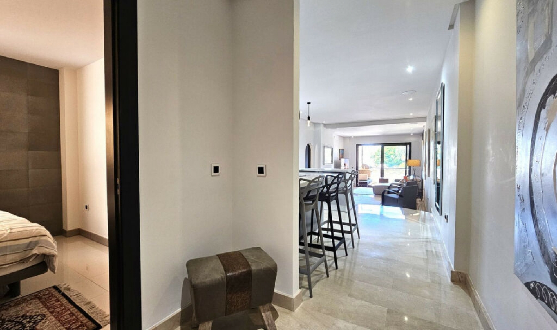 Resale - Apartment -
Puerto Banús