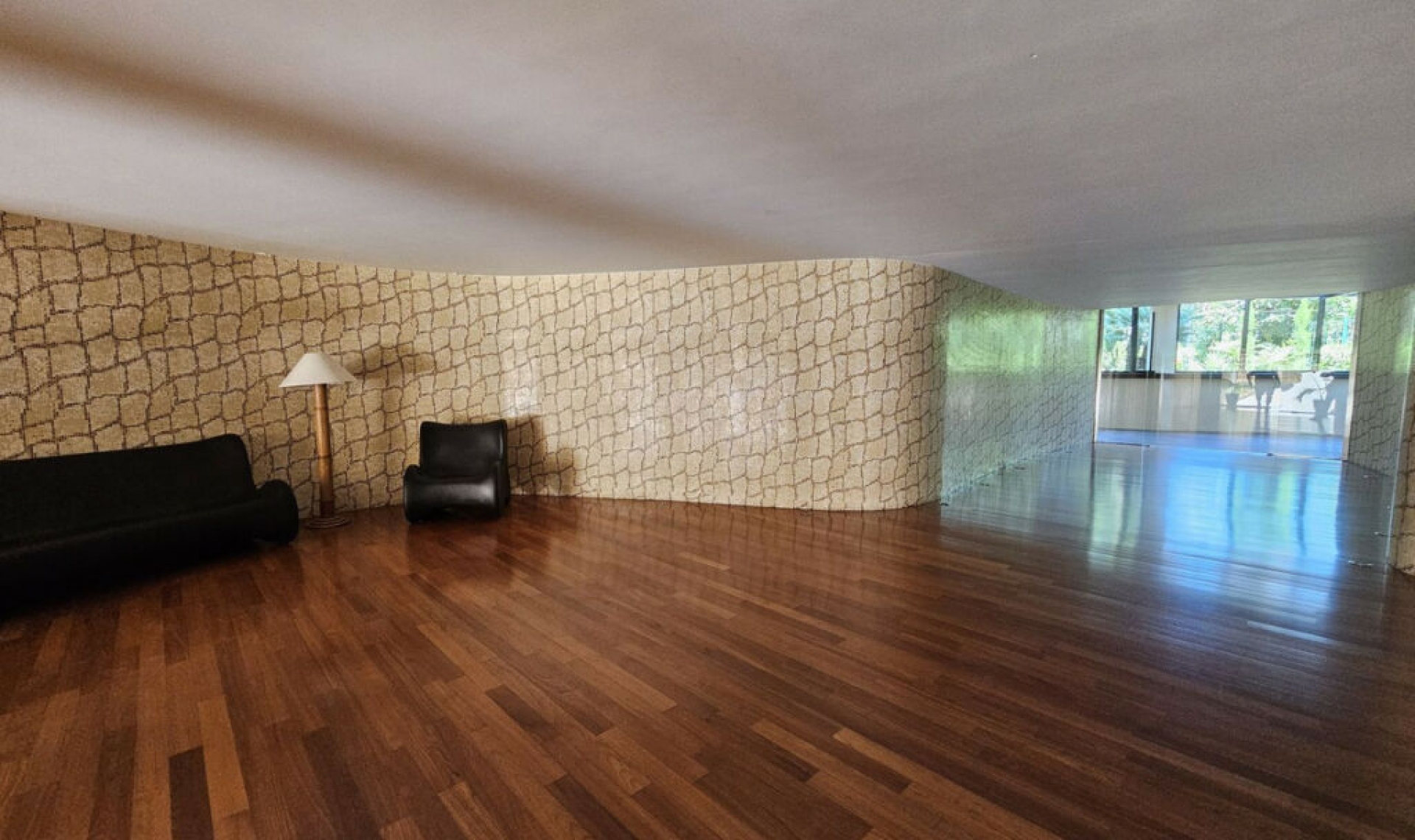 Resale - Apartment -
Puerto Banús