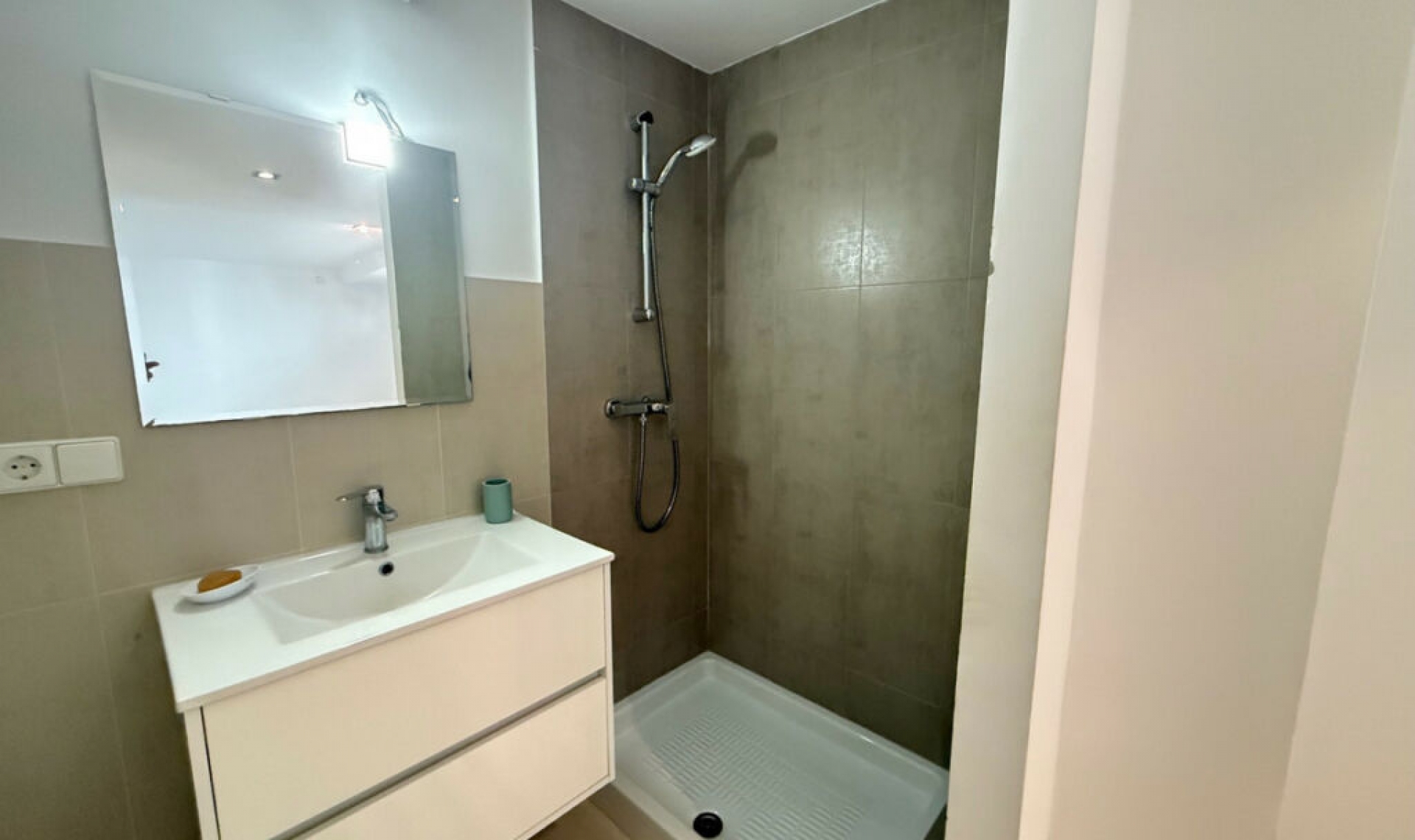 Resale - Apartment -
Puerto Banús
